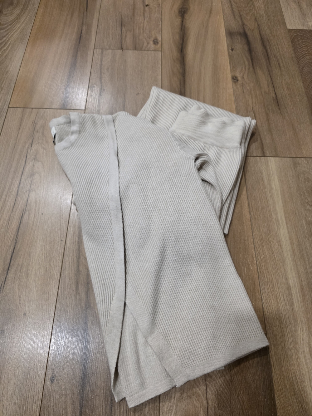 Boutique Cream Ribbed SET - Picture 3 of 8